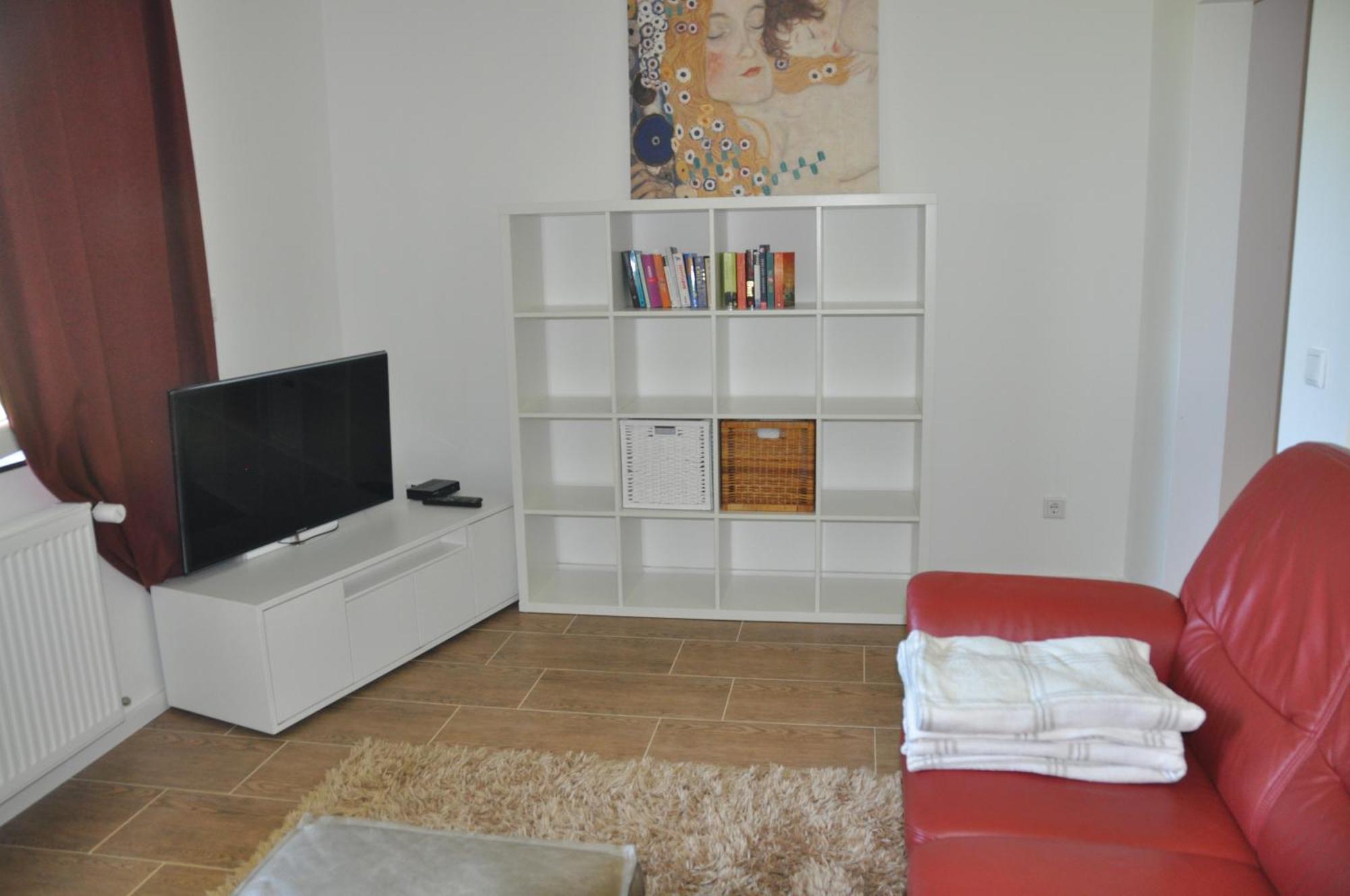 2-Zimmer Wohnung Mit Terrasse, Fernblick, Natur, Ruhig - Marburg Exterior foto